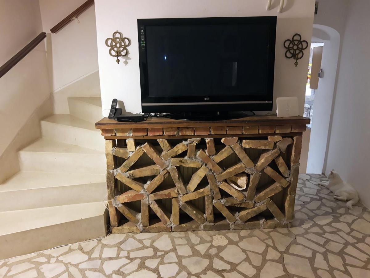 בודווה Sea-Side Old Stone Villa With A Private Garden מראה חיצוני תמונה